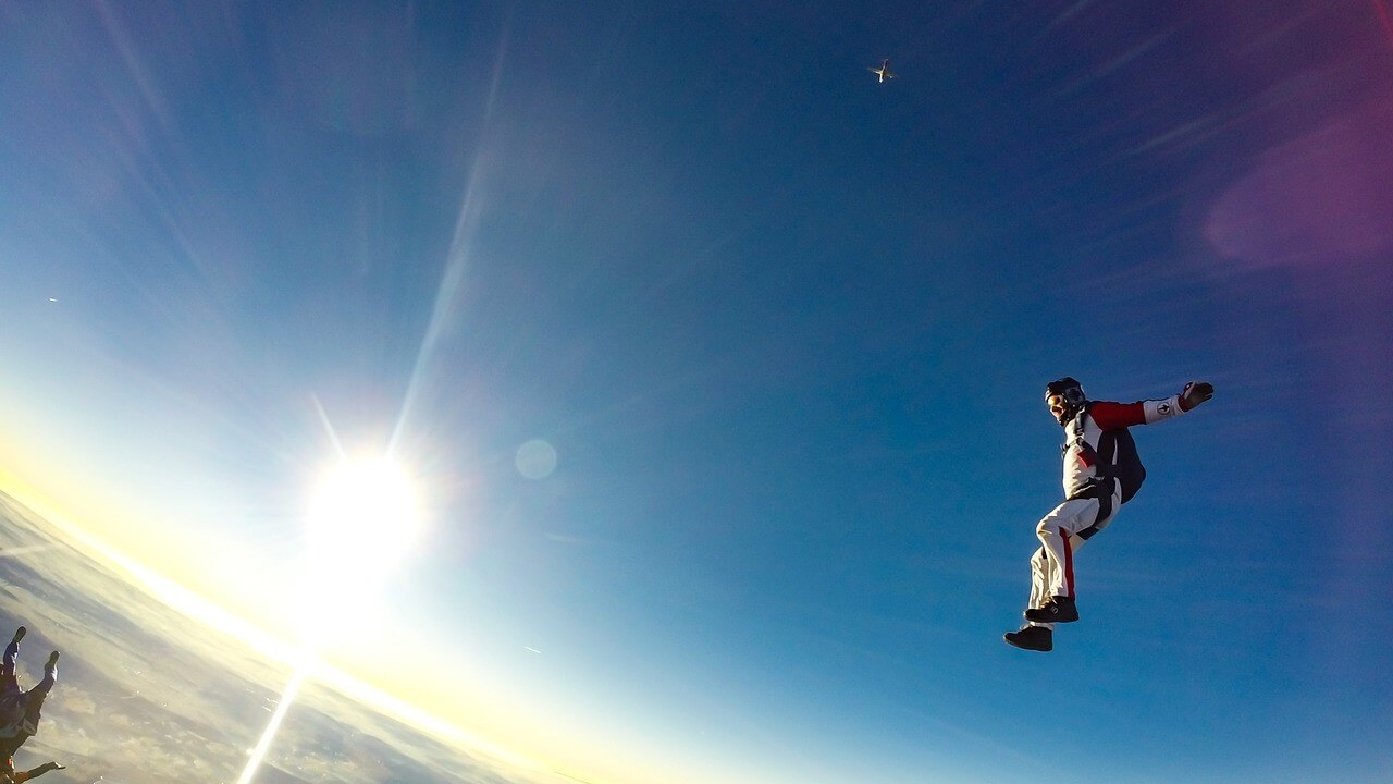 Man skydiving